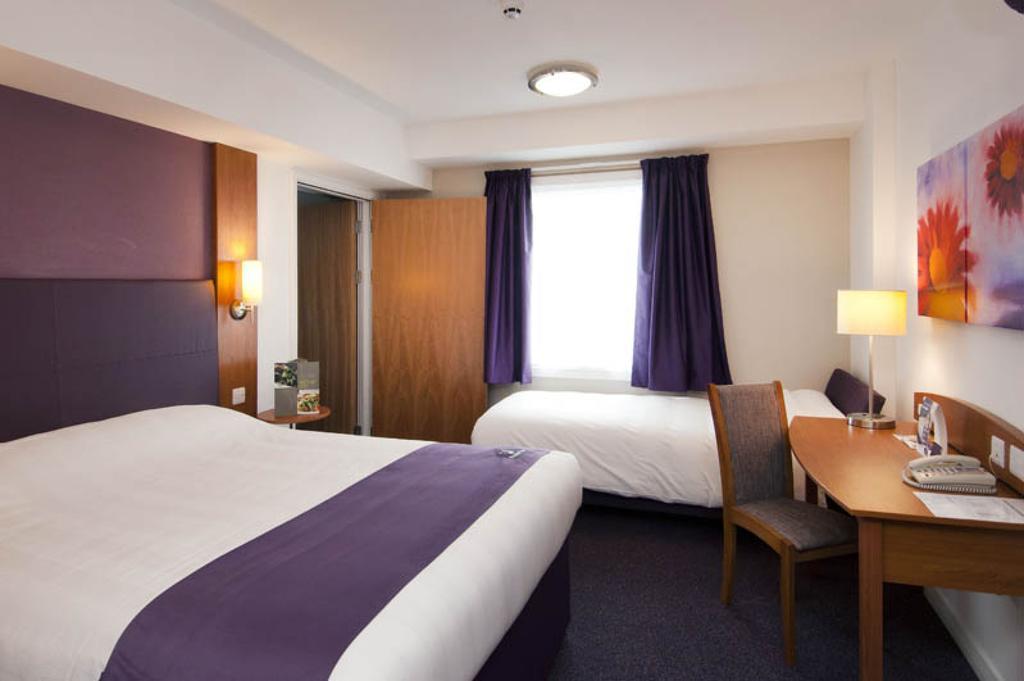 Premier Inn Newcastle - Gosforth/Крамлингтон Номер фото